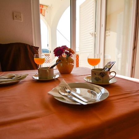Apartmani Jasmina Supetarska Draga Exteriér fotografie