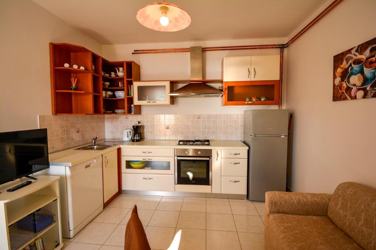 Apartmani Jasmina Supetarska Draga Exteriér fotografie